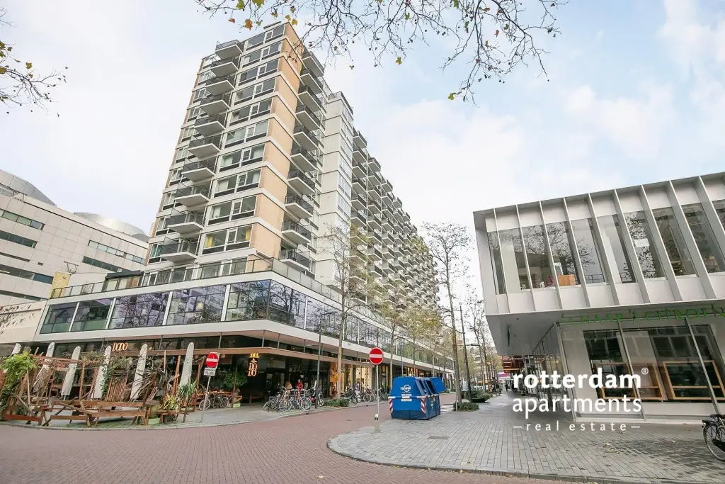 Appartement de 2 pièces sur Kruiskade, centre de Rotterdam - À louer