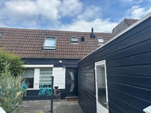 Rijtjeshuis Hillekensacker 140, Nijmegen - Te huur