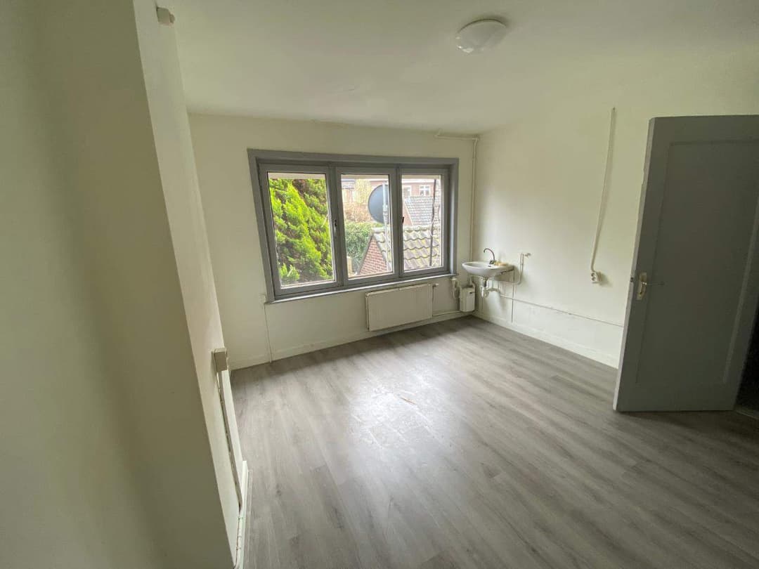 Kaal Kamers te Huur, Coriovallumstraat, Heerlen