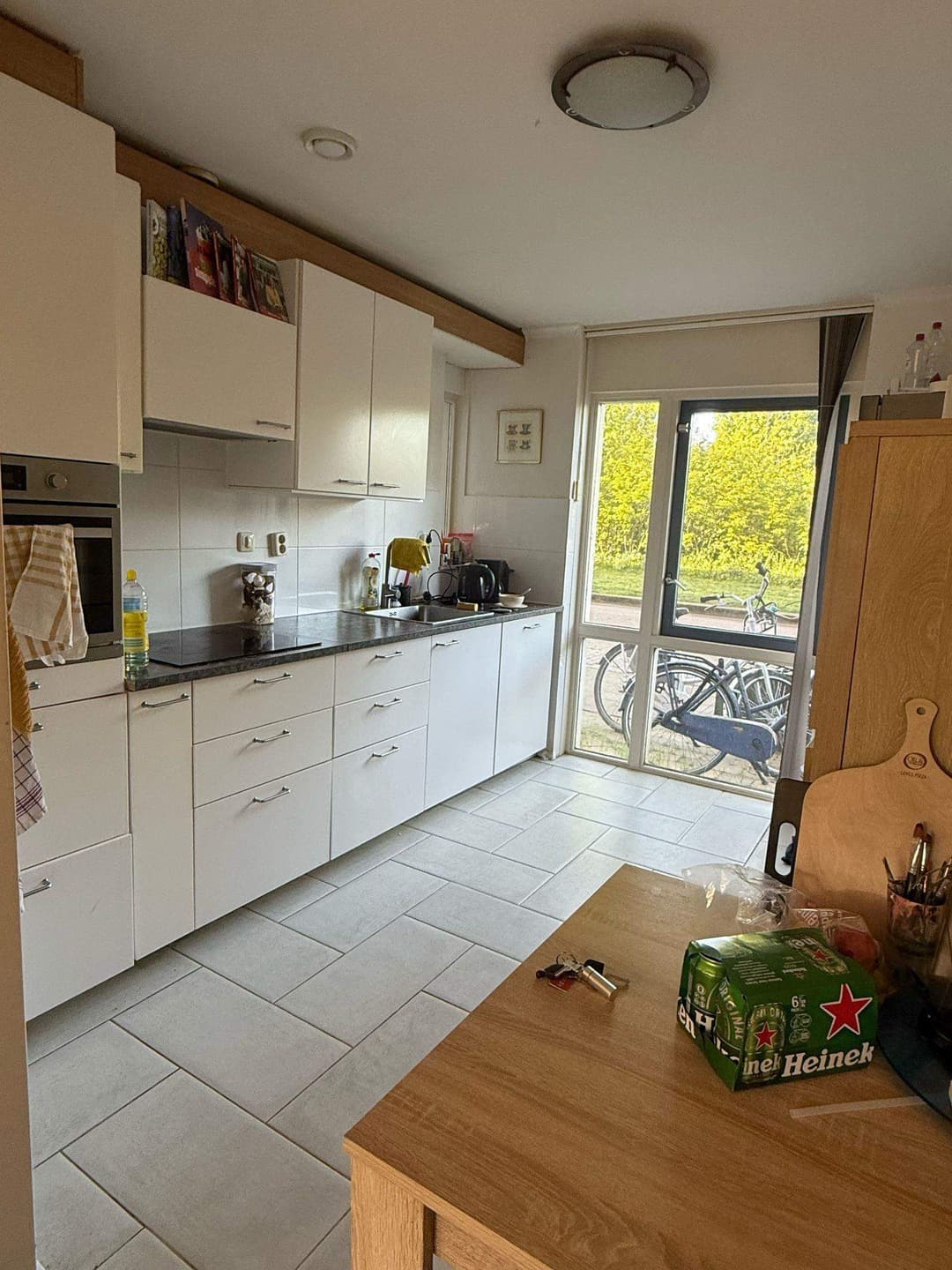 Gemeubileerde kamer in Smederijstraat, Leiden - Te Huur