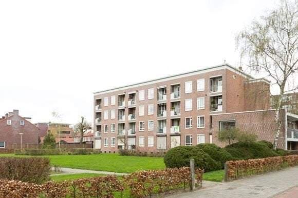 Piso en St. Ignatiusstraat, Breda - Para Alquilar