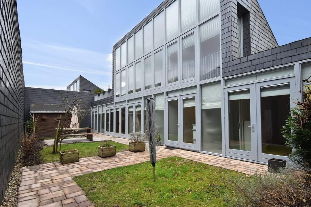House Böttgerwater, Den Haag - For Rent