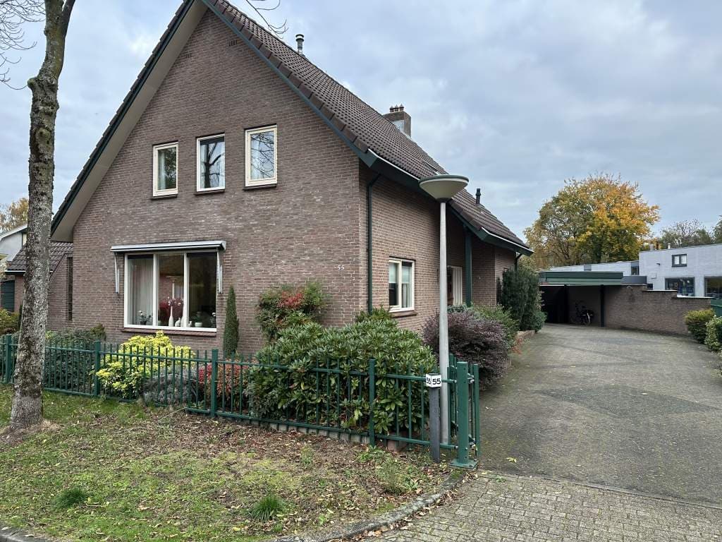 Detached House Hattemse Beek, Apeldoorn - For Rent