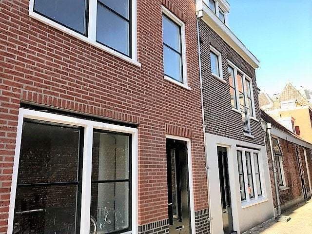 Maison Schoolsteeg, Leiden - À louer