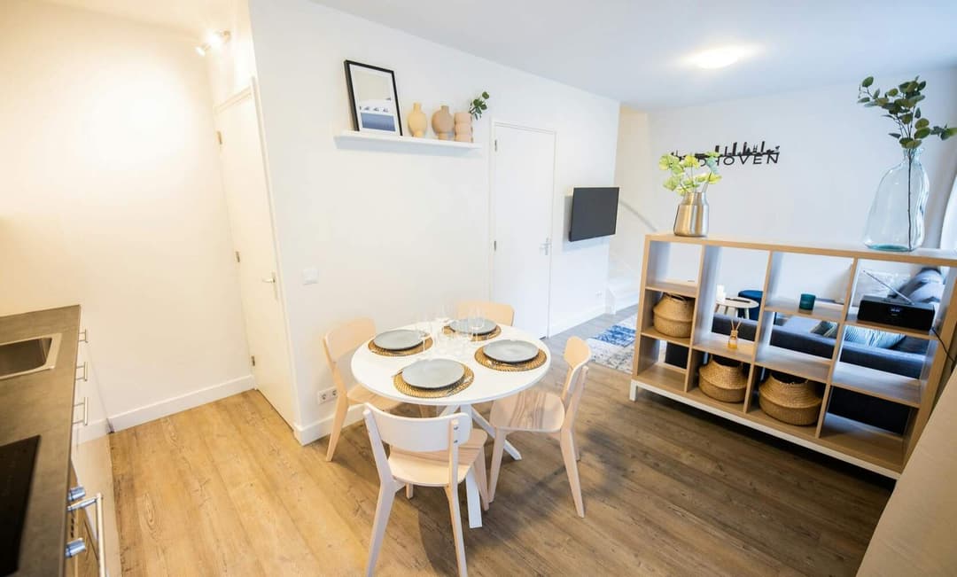 Appartement Stratumsedijk, Eindhoven - Te Huur