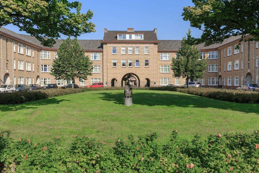 Apartamento Esmoreitplein 9, La Haya - En Alquiler