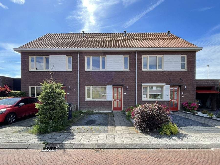 House Prins Frisohof, Sint-Maartensdijk - For Rent
