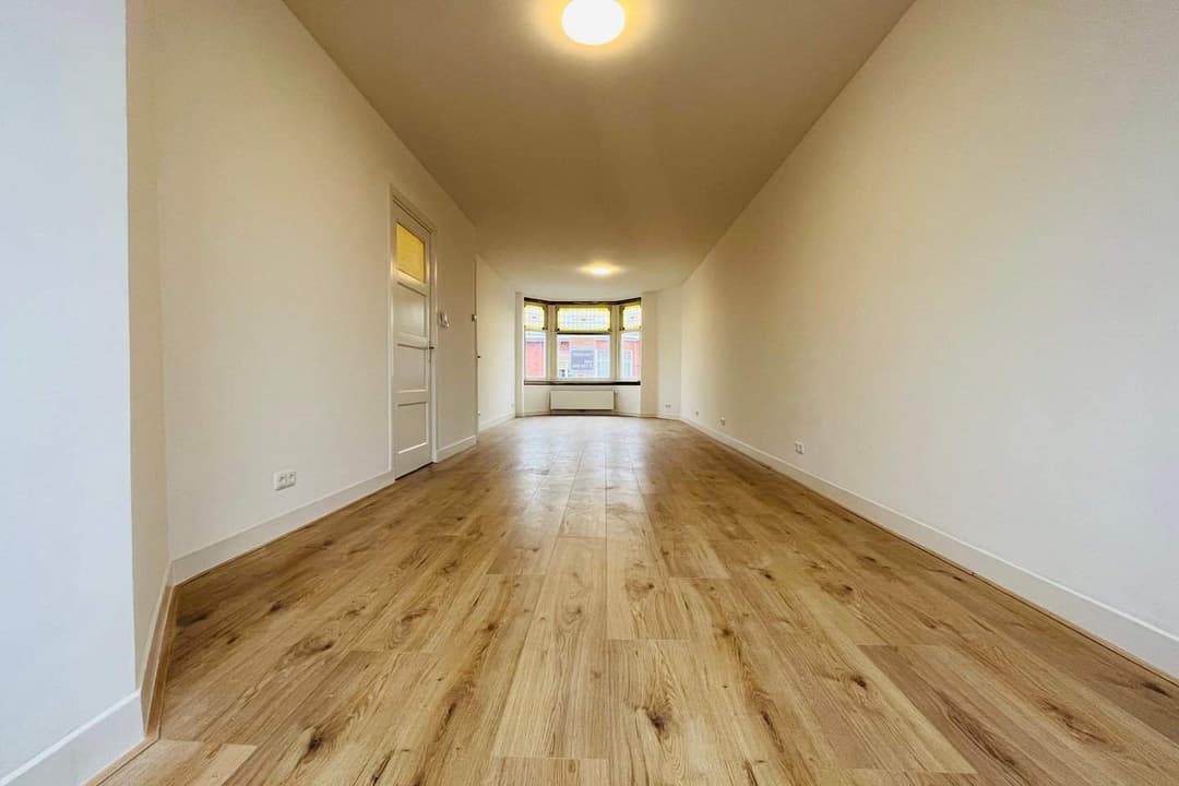3-Kamer Appartement NieuwLunterenstraat, Den Haag - Te Huur