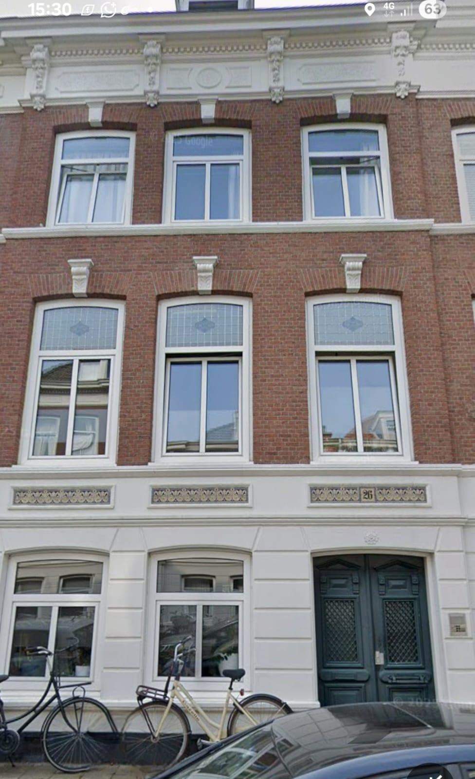 Chambre non moquettée Barentszstraat, La Haye - À Louer