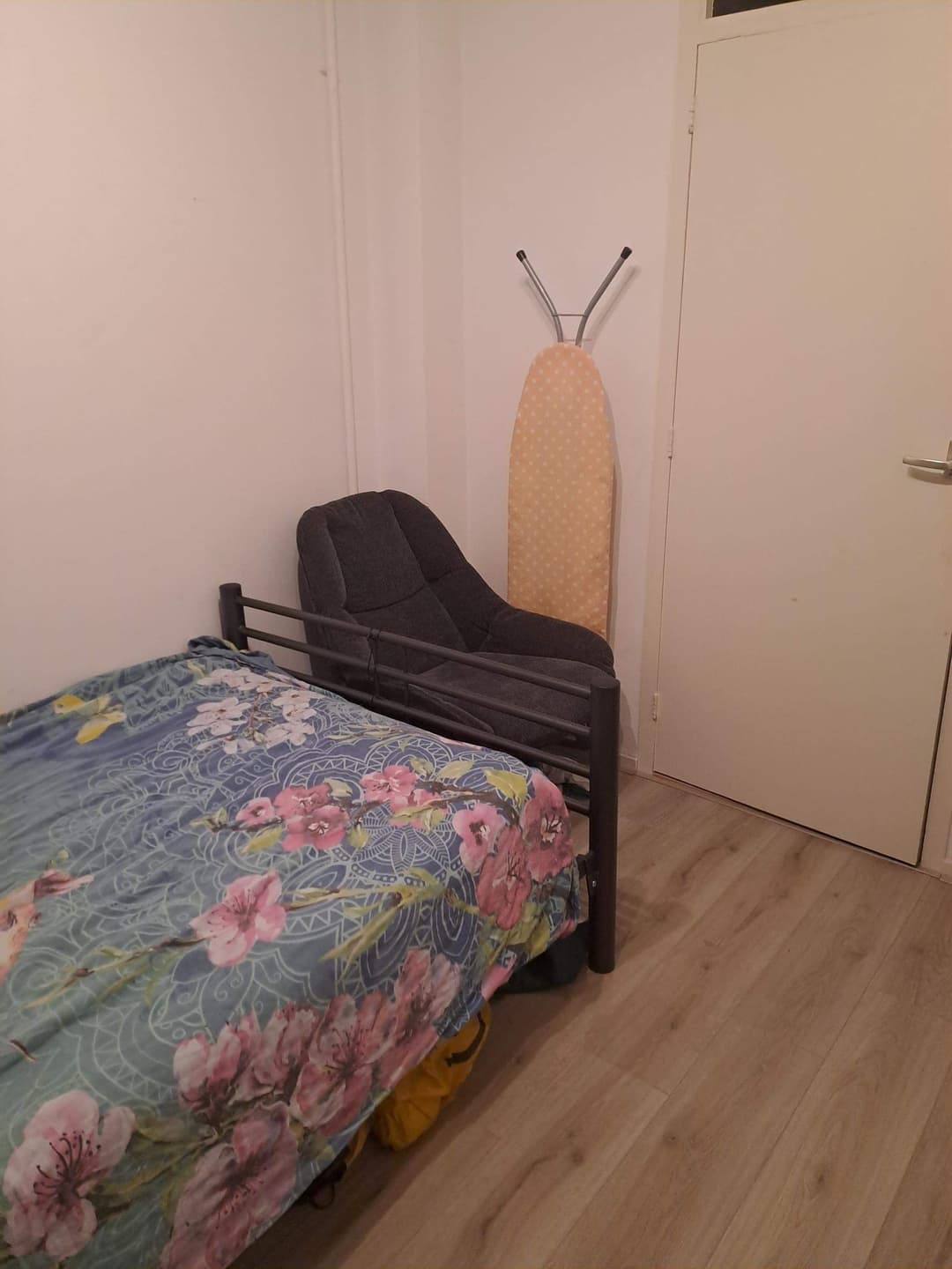 Furnished Room for Rent, Albert van Huffelstraat, Breda