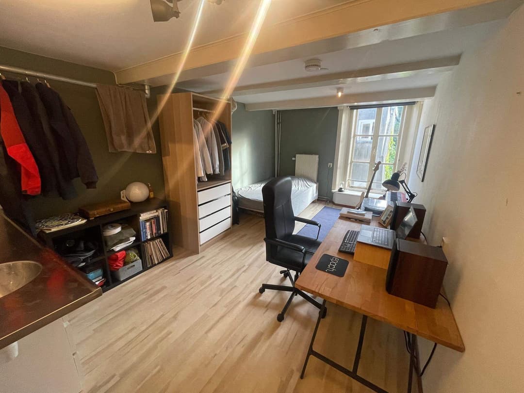 Chambre Meublée sur Voorstraat, Delft - À Louer