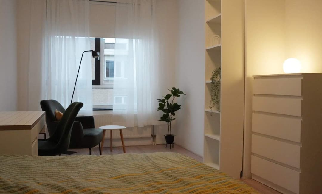 Kamer in Den Hertigstraat, Rotterdam - Te Huur