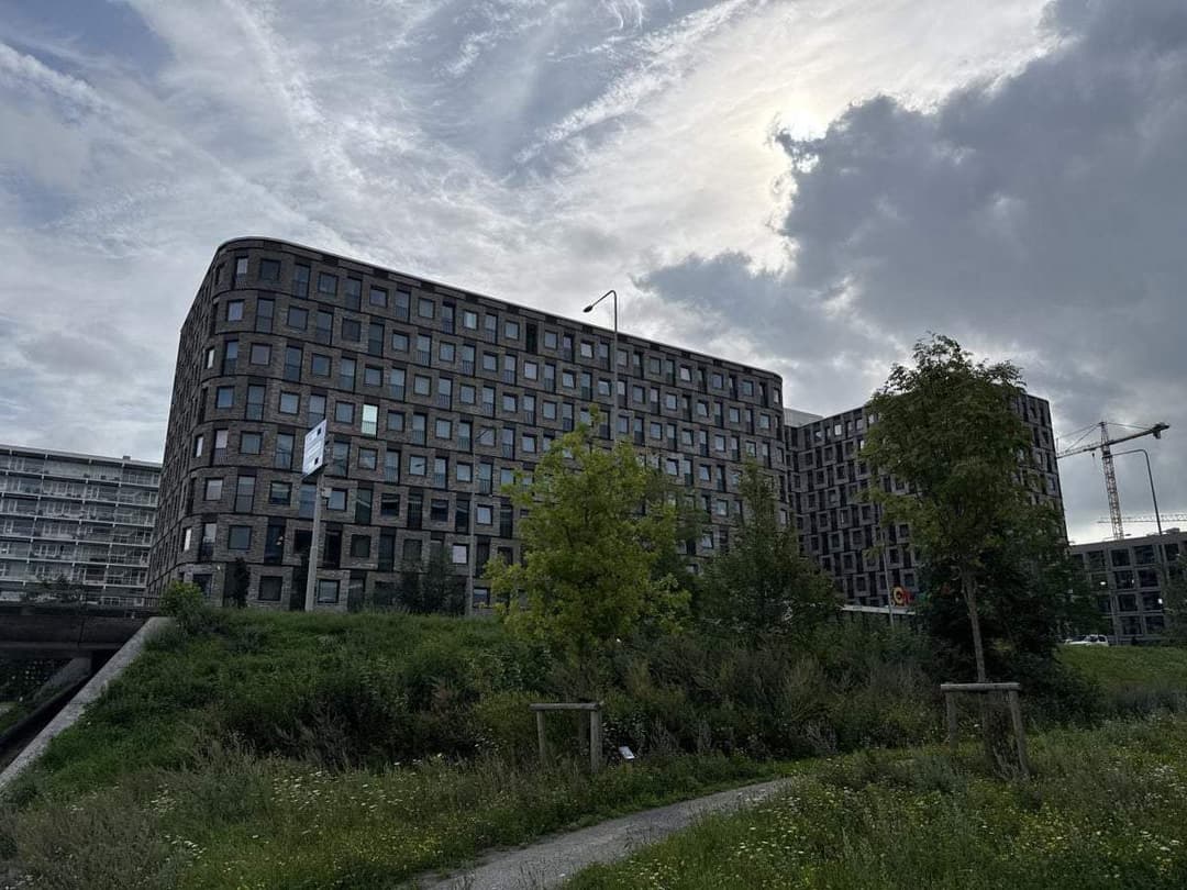 Flat Elizabeth Cady Stantonplein 239, Amsterdam - For Rent