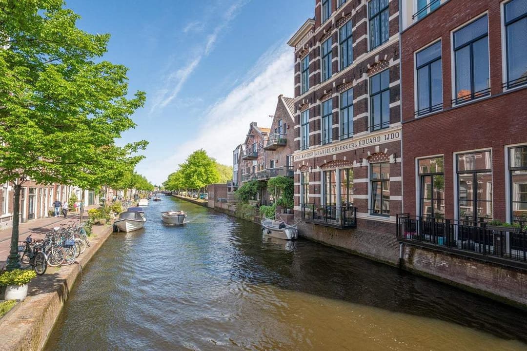Flat Koppenhinksteeg, Leiden - Möbliertes 2-Zimmer-Apartment zur Miete