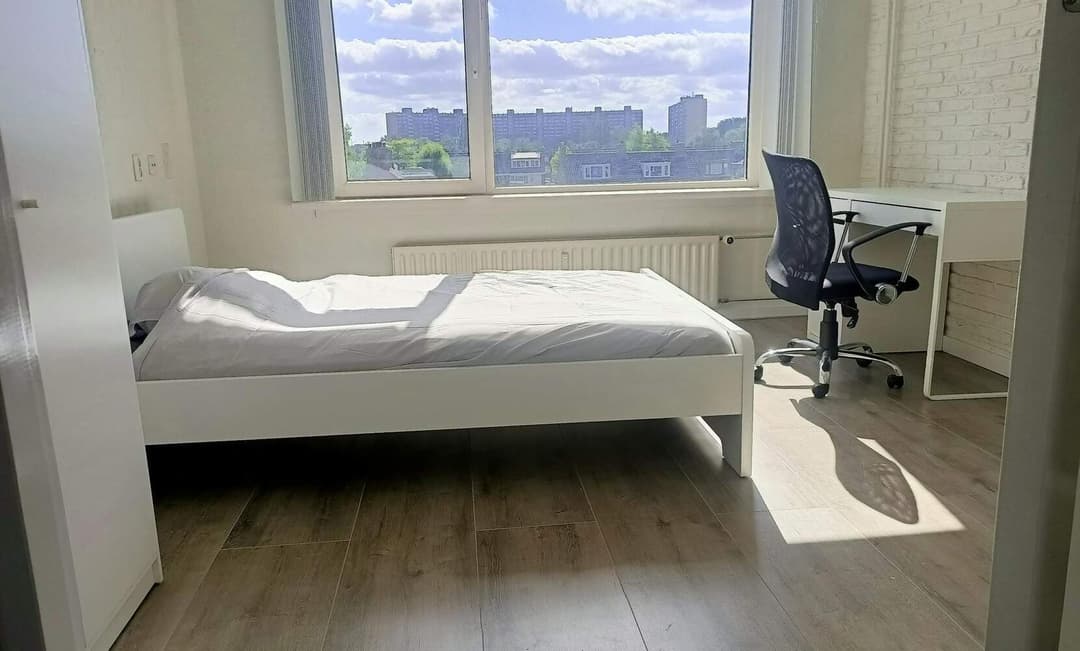 Kamer in Capelle aan den IJssel, Slotlaan