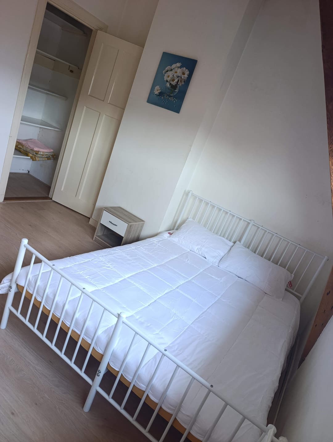 Furnished Room for Rent, Hoge Rijndijk, Leiden