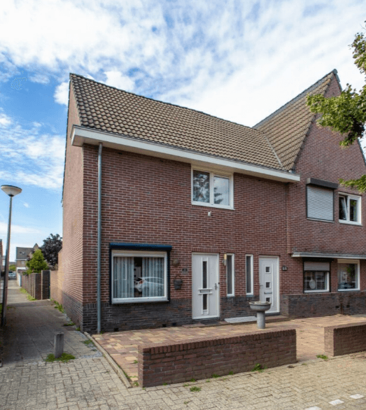 Hoekwoning aan Ons Limburgstraat 20, Kerkrade - Te Huur