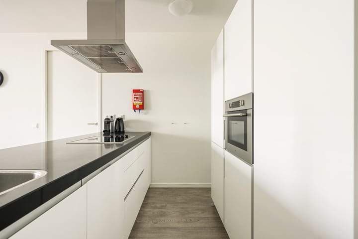 3-Room Apartment Wilhelminakade, Rotterdam - For Rent