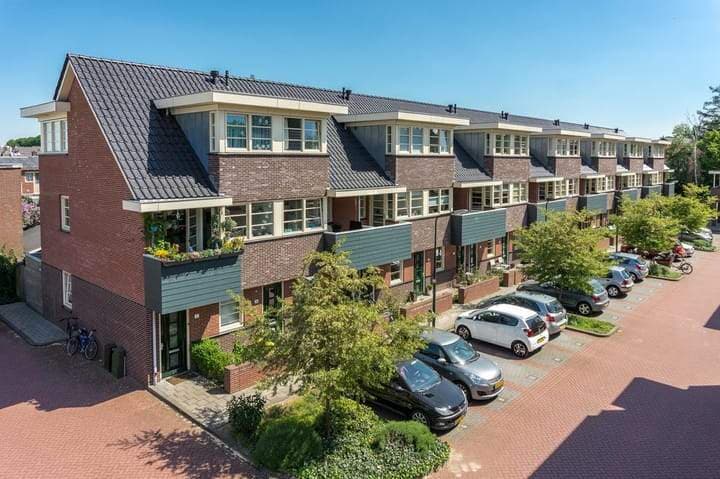 Binnendoor 121211, Hilversum - Maisonette