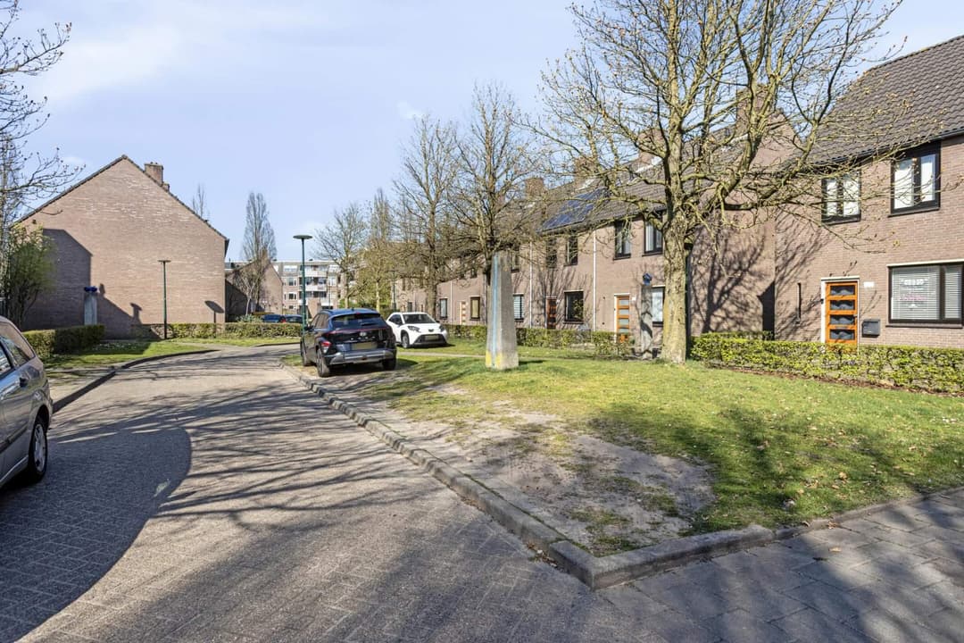 Paukenlaan 42, Dongen - Haus
