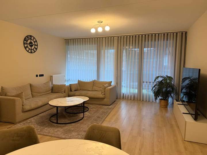 Apartamento de 3 habitaciones en Amsterdam West, Geuzenveld - En Alquiler