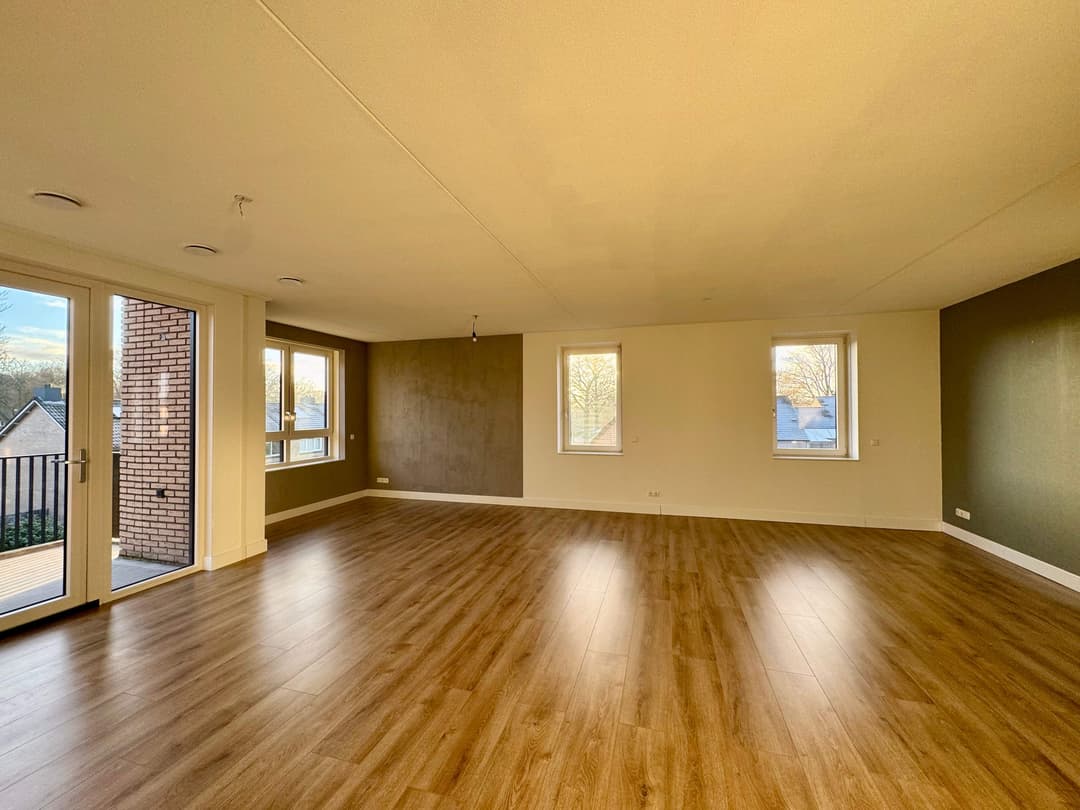 3-kamer appartement aan Dorpsplein, Soesterberg - Te Huur