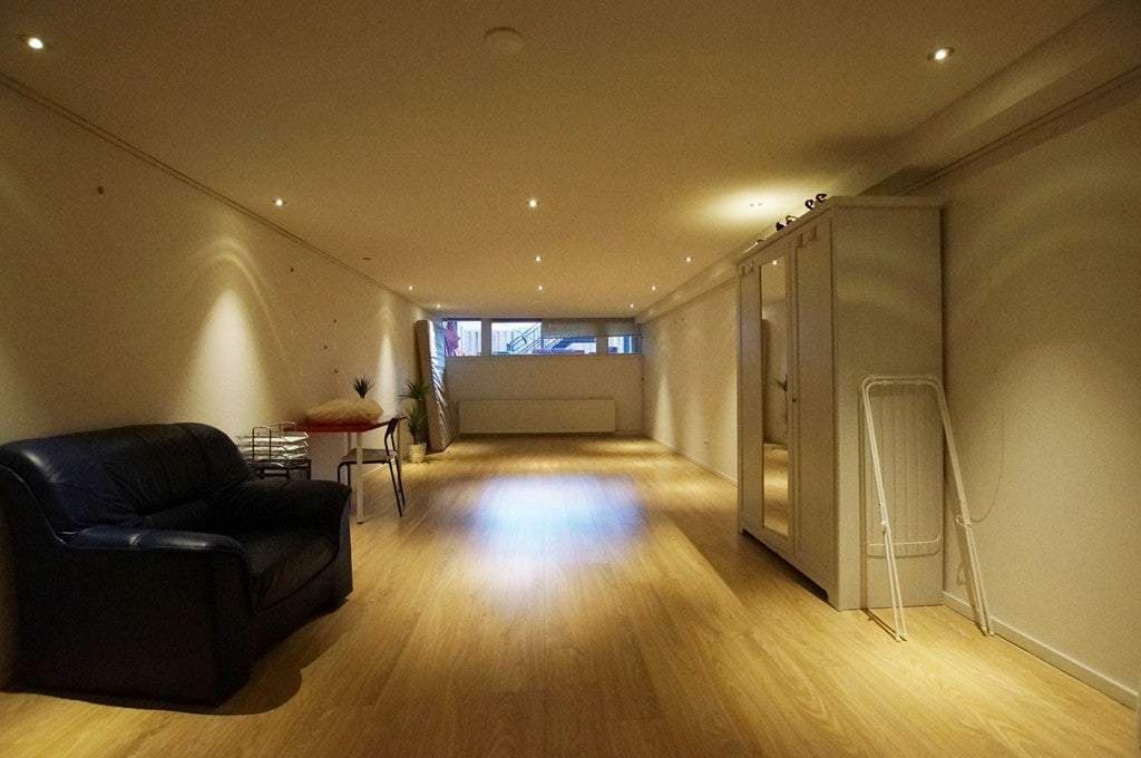Chambre Oostzeedijk, Rotterdam - À Louer