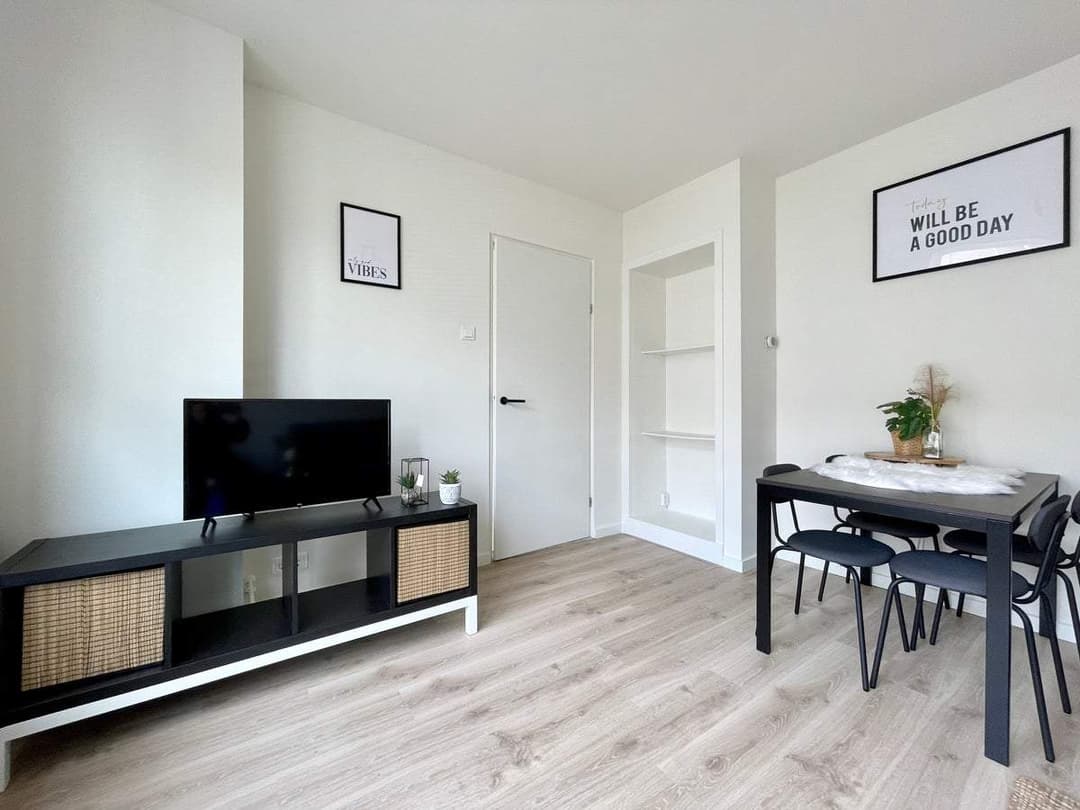 House Stijn Streuvelsstraat, Terneuzen - For Rent