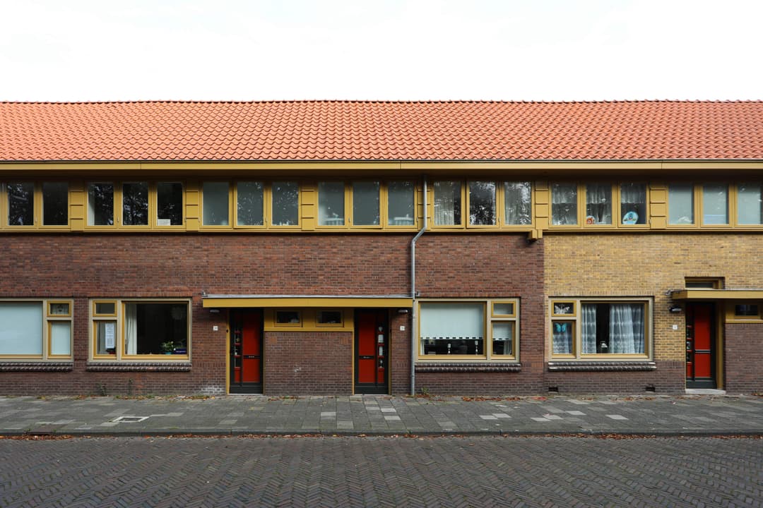 Casa Familiar de 3 Dormitorios, Kastanjekade, Leiden - En Alquiler
