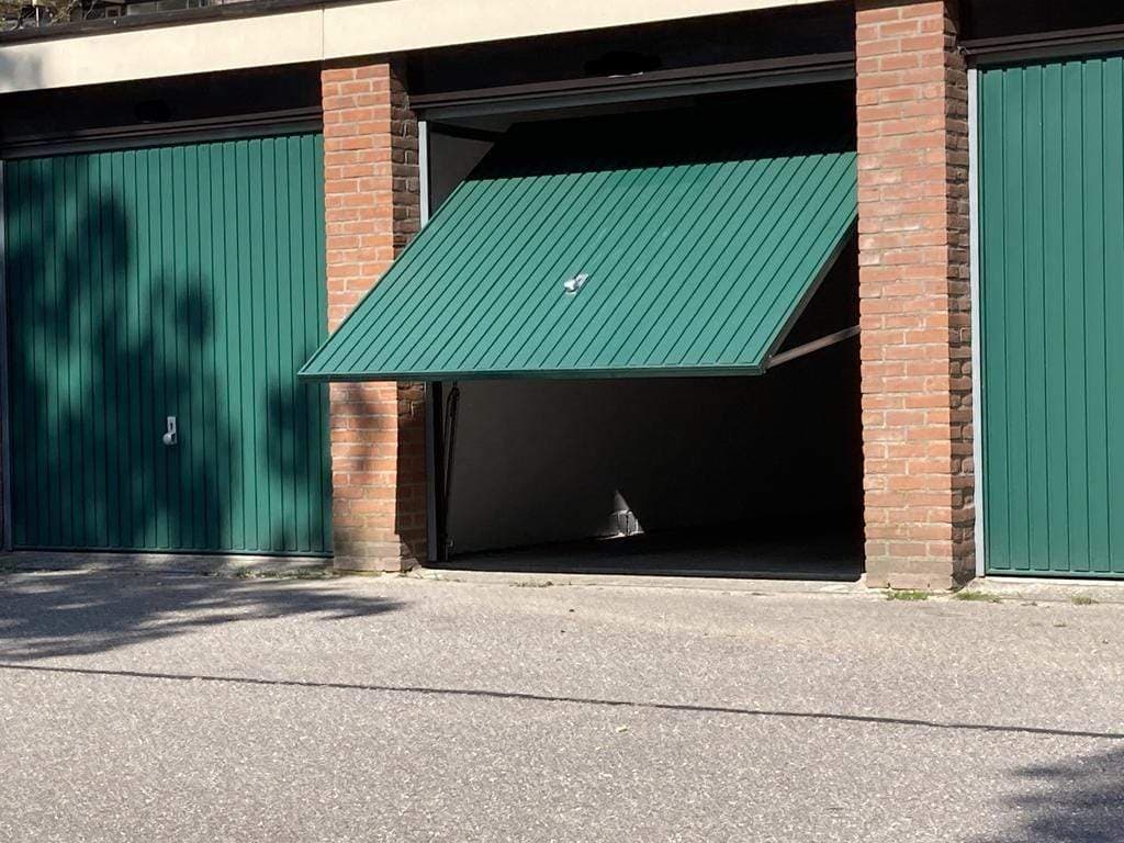 Garage Kruiswater 224, Zoetermeer - À Louer