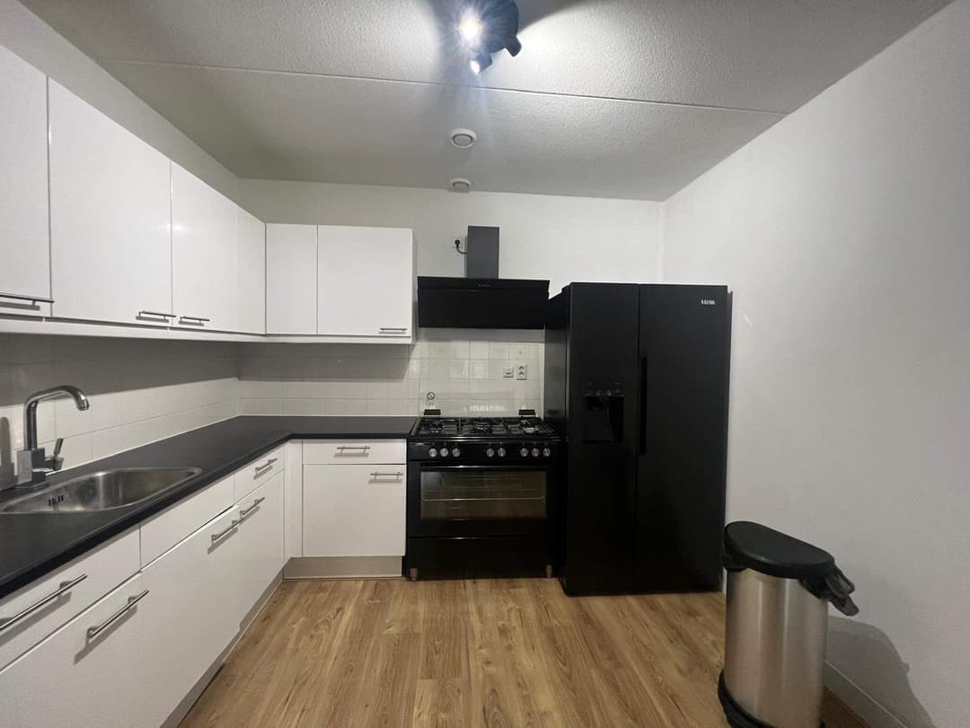 Chambre meublée, President Allendelaan, Amsterdam - À Louer