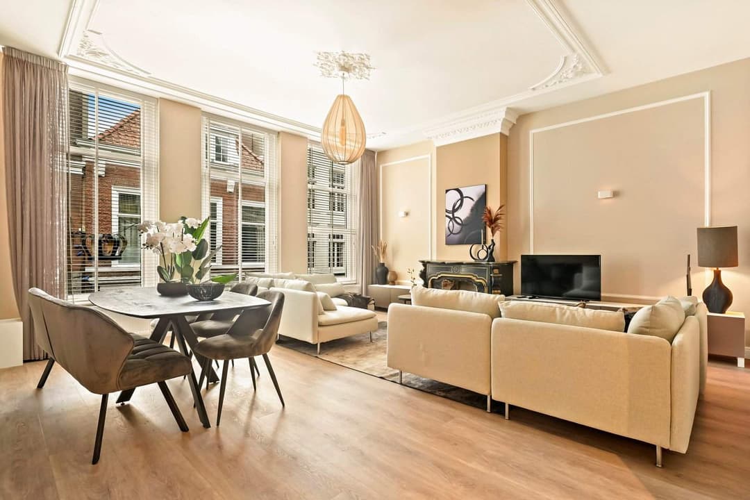 Appartement de Luxe Noordeinde 107-D, La Haye - À Louer