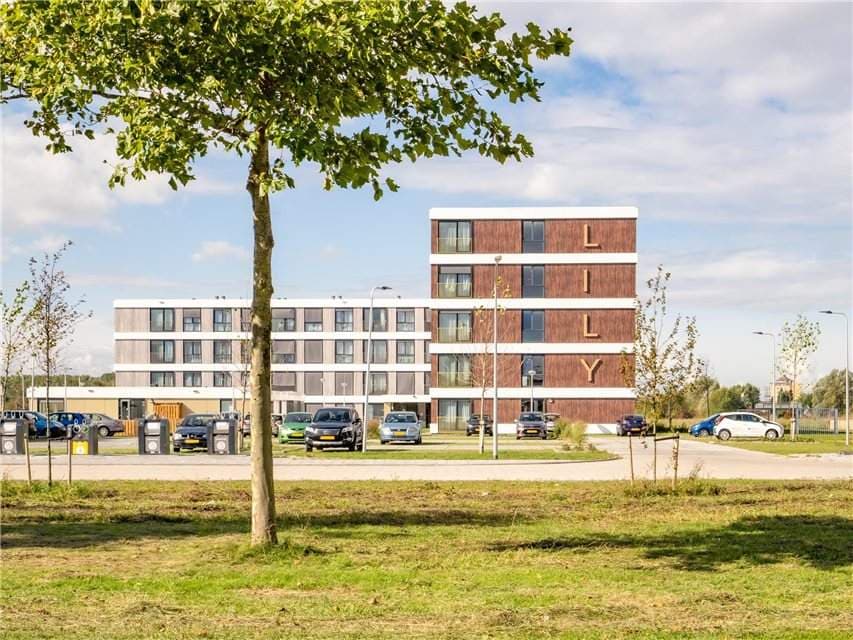 Apartment De Sperwer 31, Warande, Lelystad - For Rent