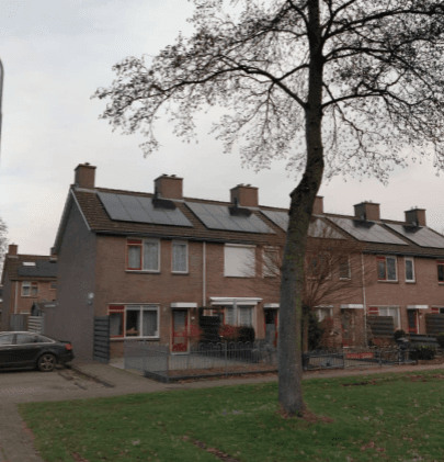 Tussenwoning Larikslaan, Emmer-Compascuum - Te Huur