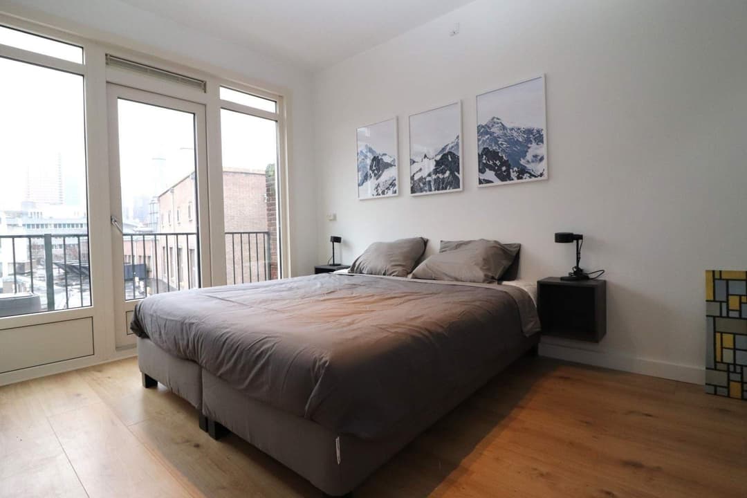 2 Bedroom Apartment at De Meent, Rotterdam - For Rent