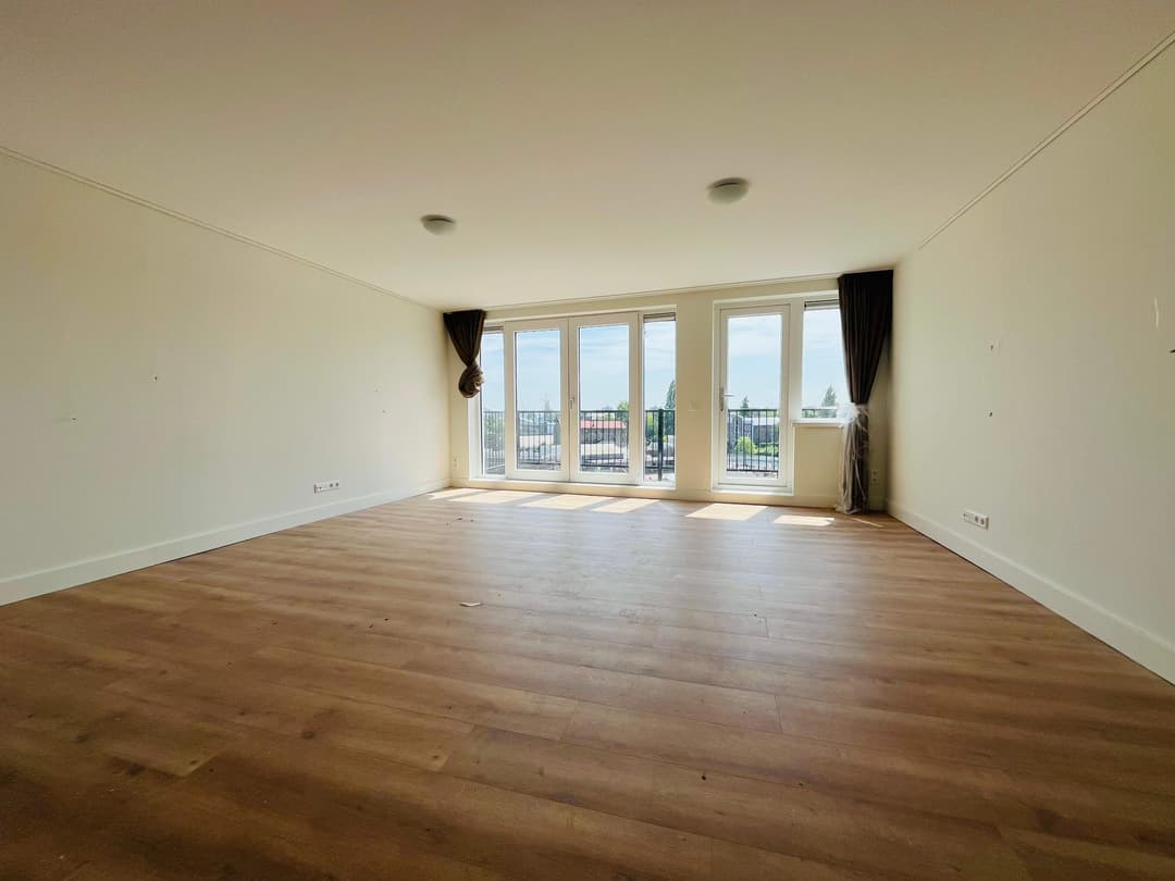 Apartment Rotterdamsedijk, Schiedam - For Rent