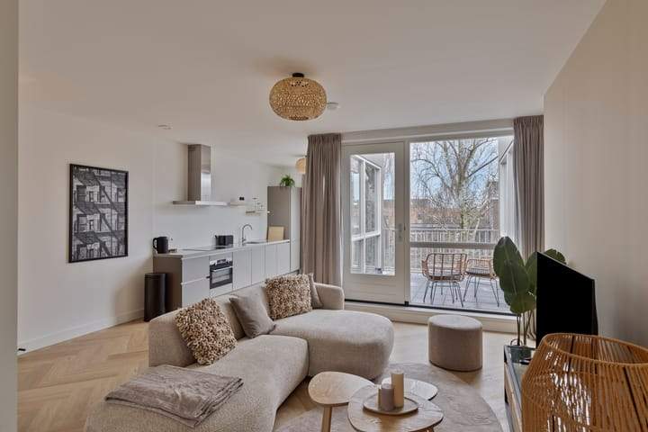 Maisonette Apartment Willem de Zwijgerstraat, Rotterdam - For Rent