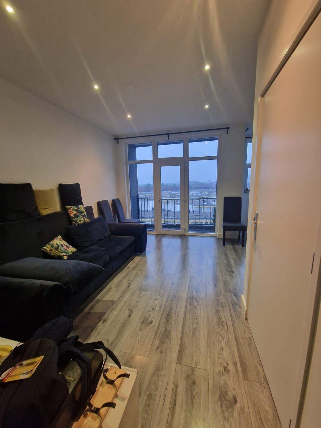 Onbe furnished kamer aan de Groene Hilledijk, Rotterdam - Te huur