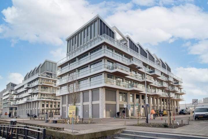 Drie-kamerappartement aan de Wijnsilostraat, Amsterdam - Te Huur