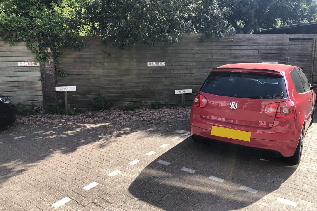 Parkeerplaats Sumatrastraat 269 PP, Den Haag - Te Huur