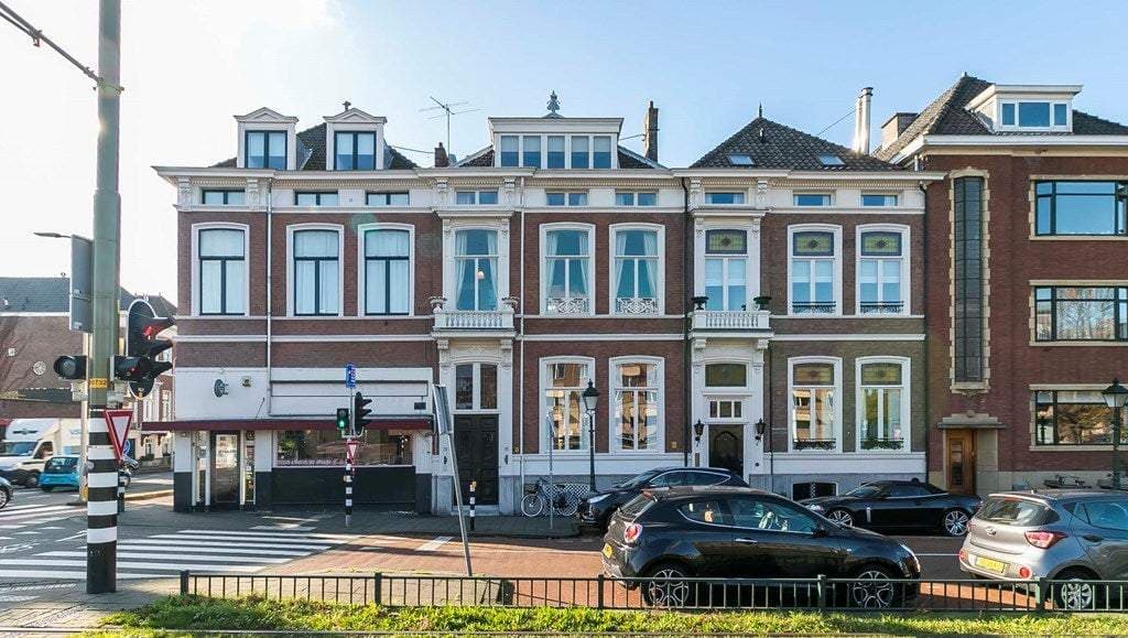 Flat Koninginnegracht 75, The Hague - For Rent
