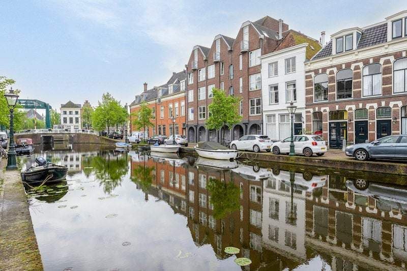 House Nieuwe Mare, Leiden - For Rent