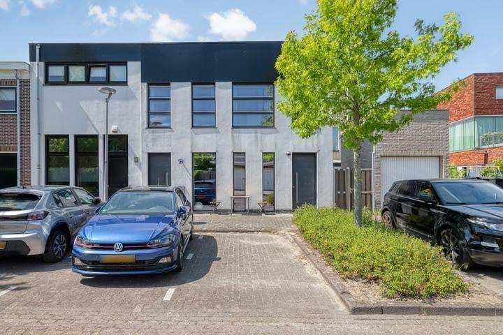 Huis Apollostraat 28, Almere - Te Huur