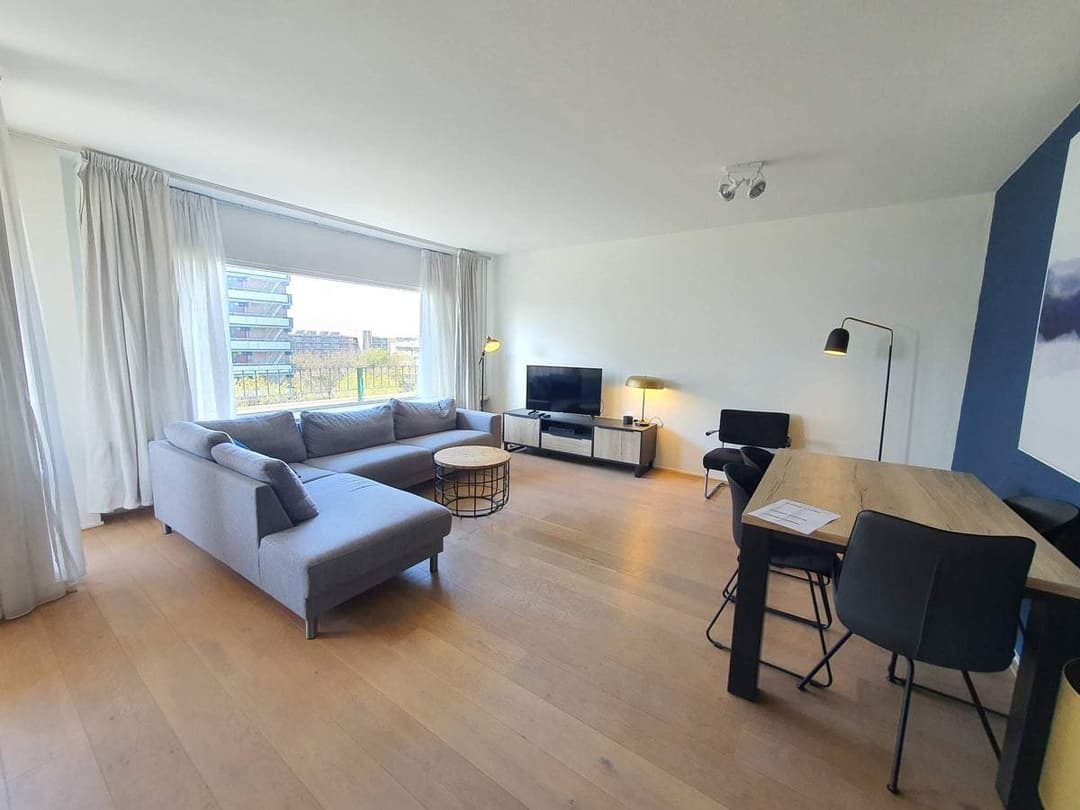 Flat Etna, Amstelveen - Te Huur