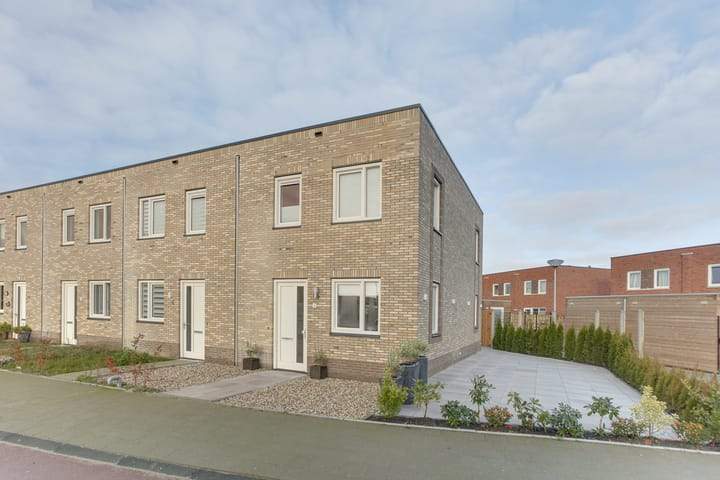 Casa esquinera Molengang, Zeewolde - En Alquiler