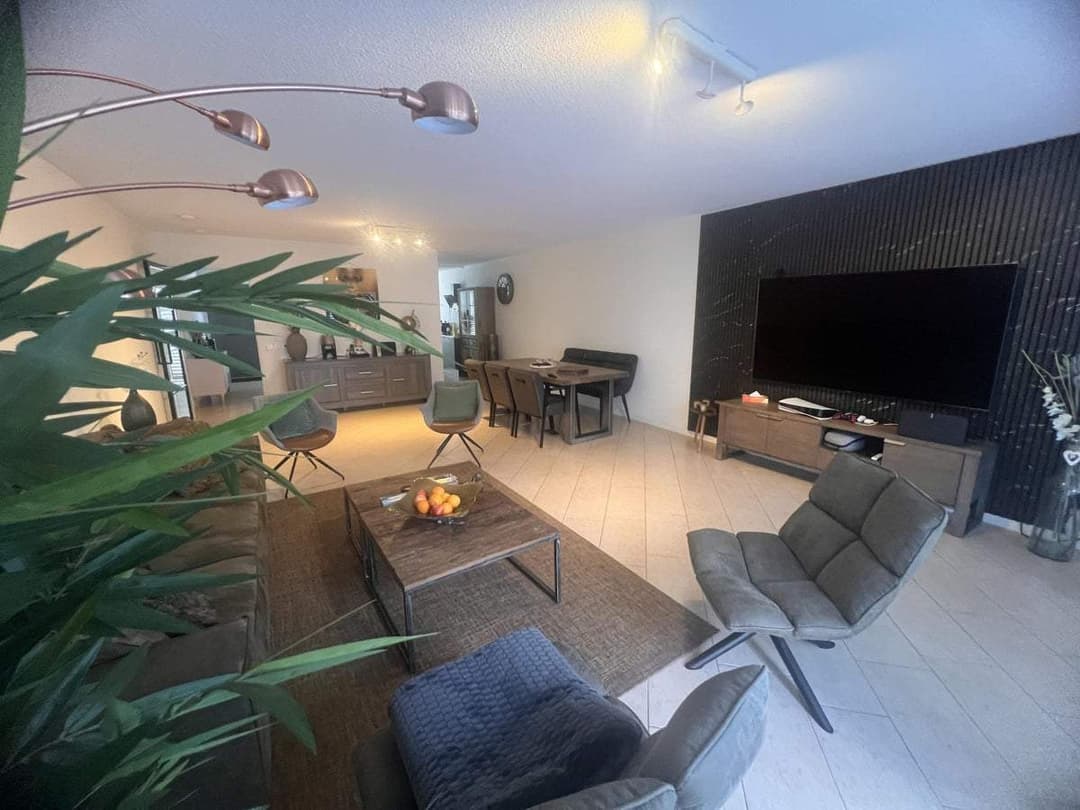 Huis Kopvoornvijver 12, Den Haag (Leidschenveen)