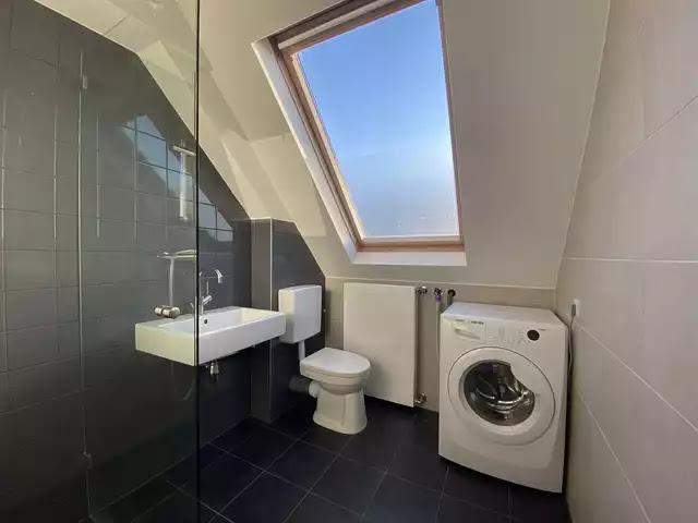 Furnished Room in Amsterdam Zuid Oost - For Rent