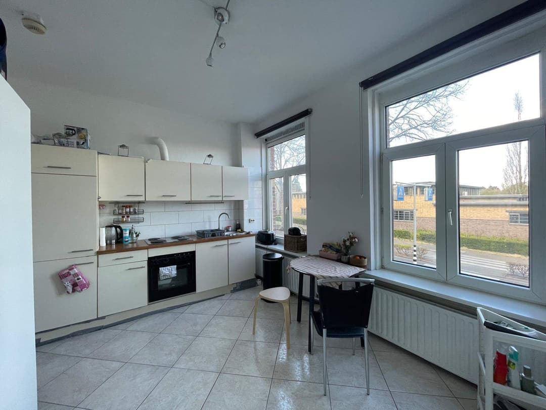 Gemeubileerde studio Statensingel, Maastricht - Te huur