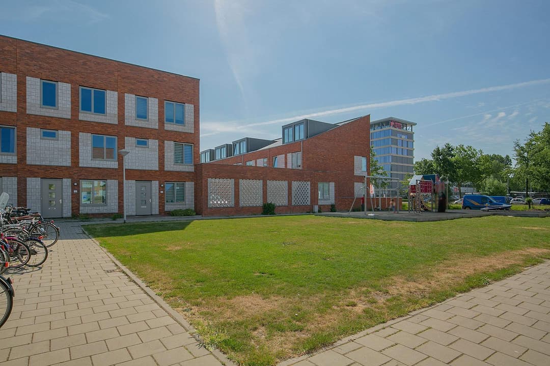 Single-family Home Elisabeth Boddaertstraat 68 Amsterdam - Te Huur