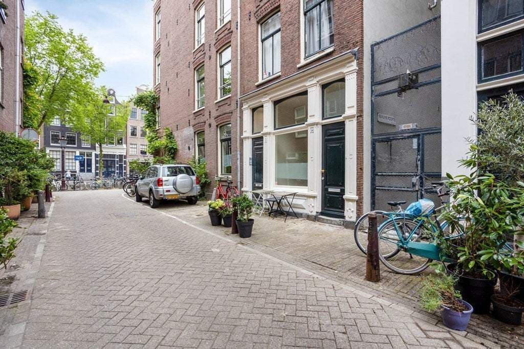Flat Langestraat 1, Amsterdam - For Rent